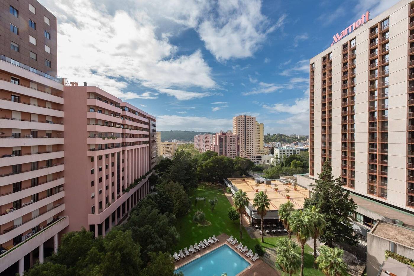 Marriott-Hotel-Lisbon-Room-2