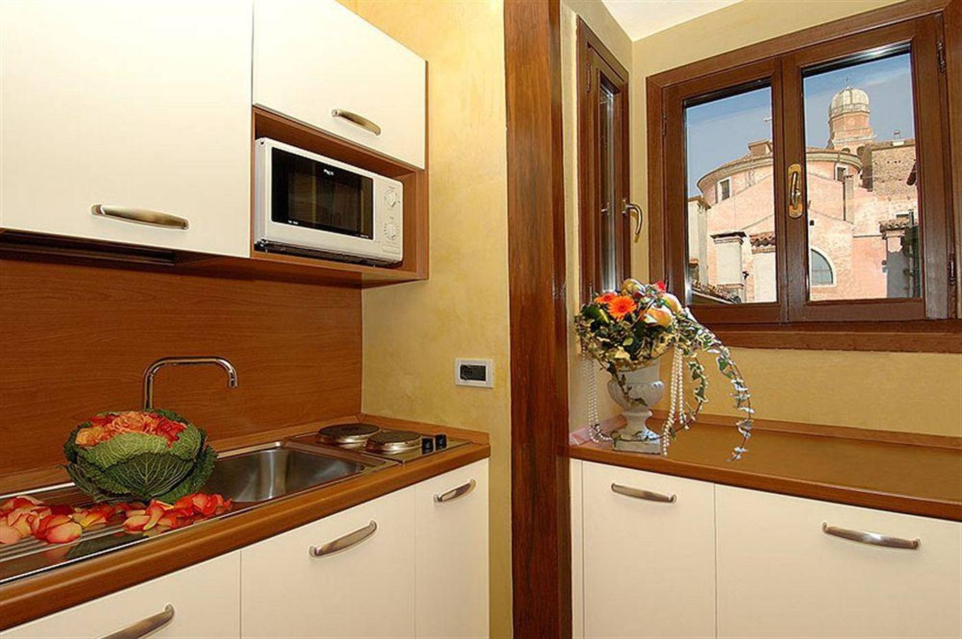 Palazzo-Odoni-General-view-17