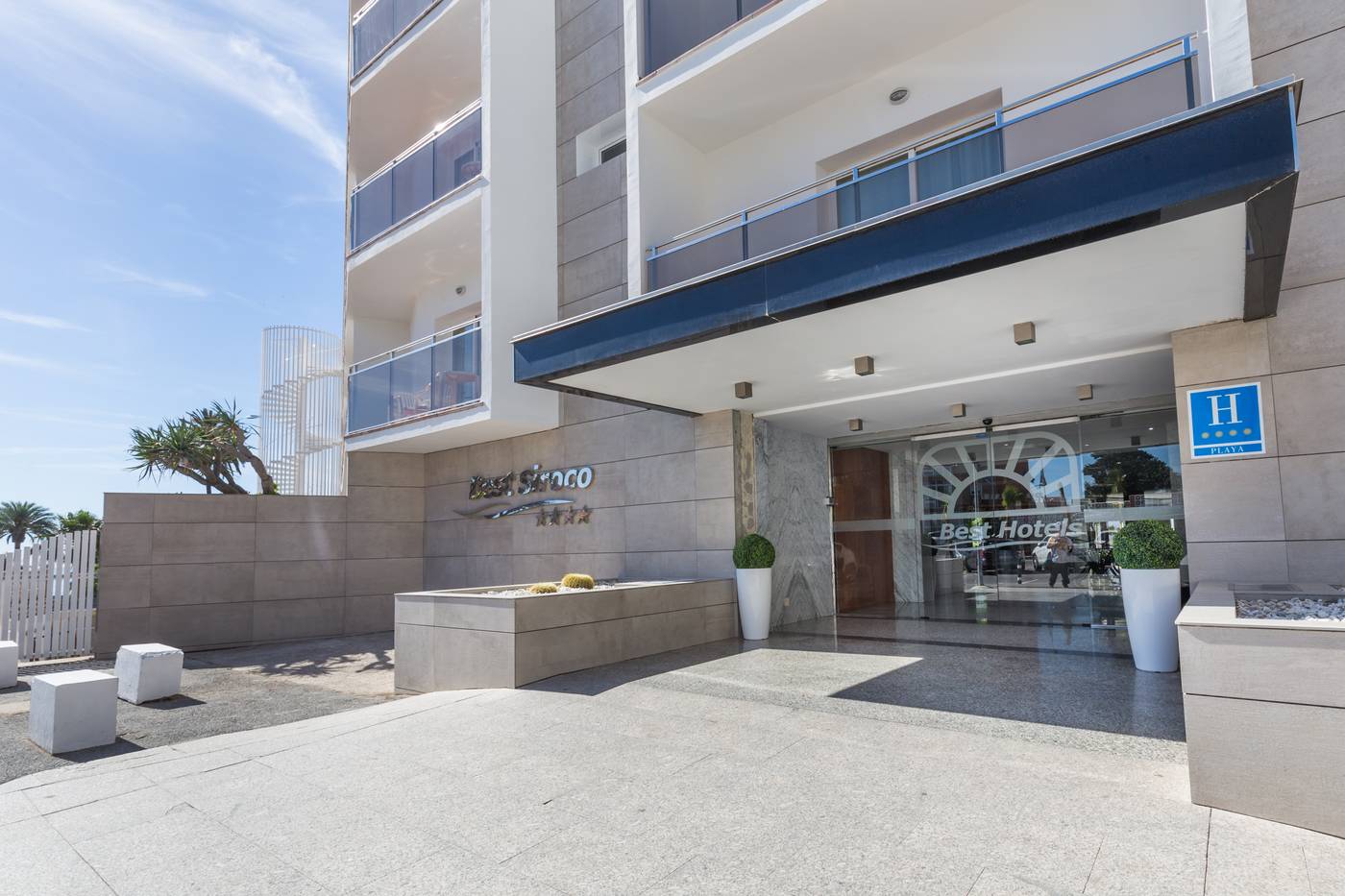 Best-Siroco-Lobby-13