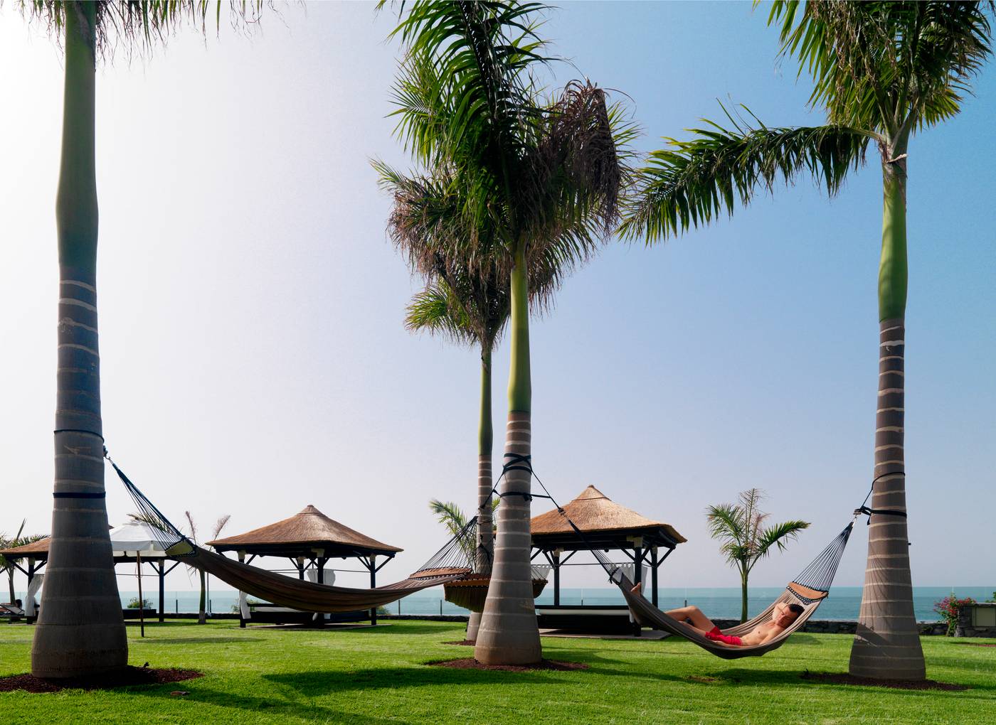 RedLevel-at-Melia-Palacio-de-Isora-Pool-11