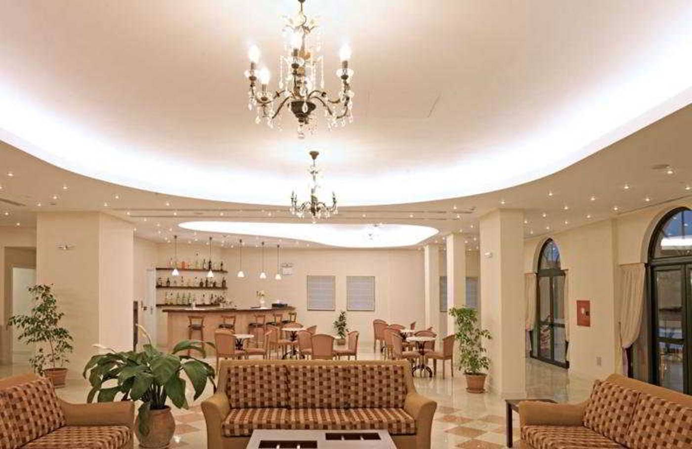 Century-Resort-Apartments-Bar-77