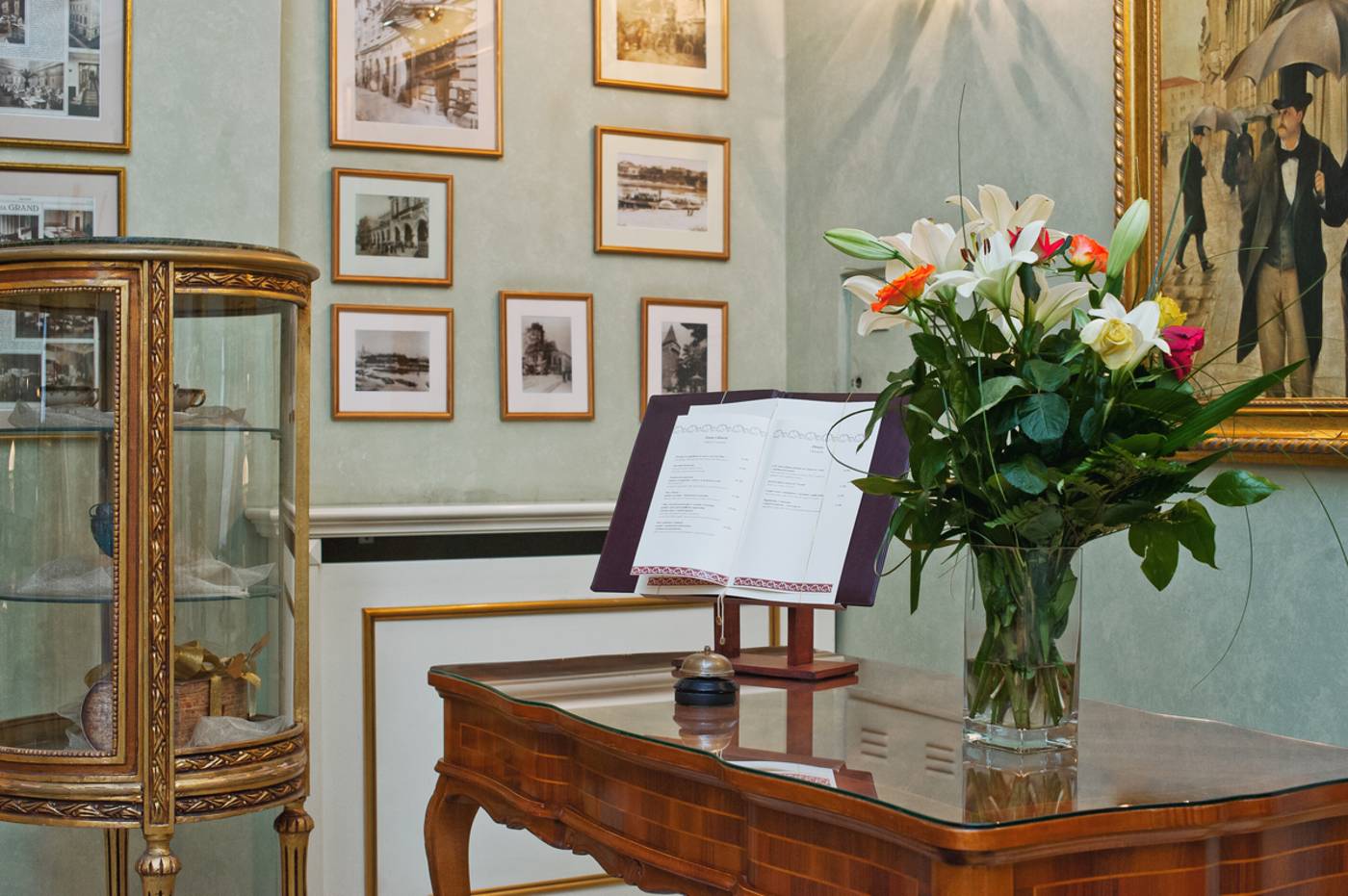 Grand-Krakow-Lobby-4