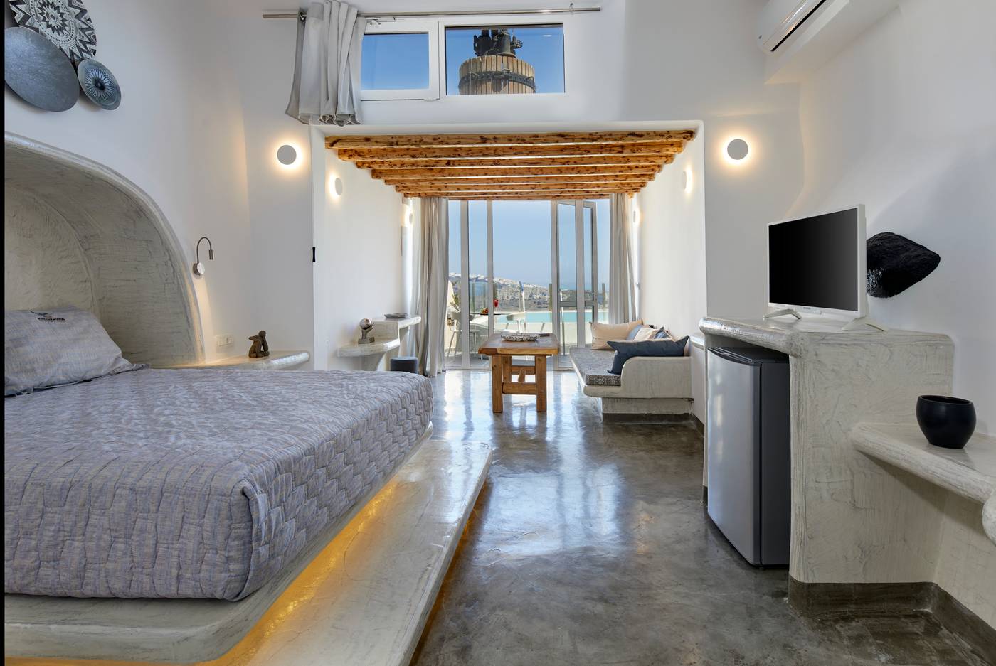 Suites-of-the-Gods-Cave-Spa-Room-9