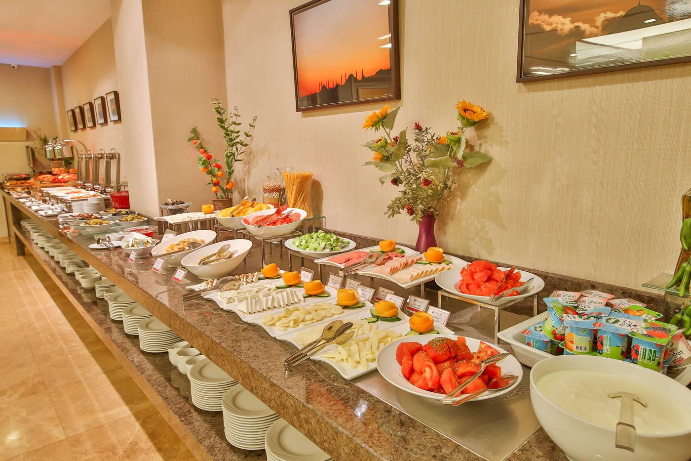 Ramada-Istanbul-Taksim-Restaurant-29