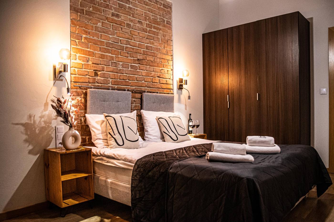 Wine-Apartments-Room-34