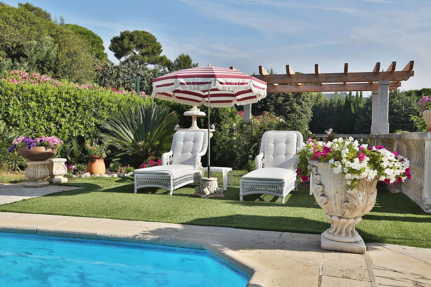 Chateau-de-Mei-Lese-Sports-and-Entertainment-5