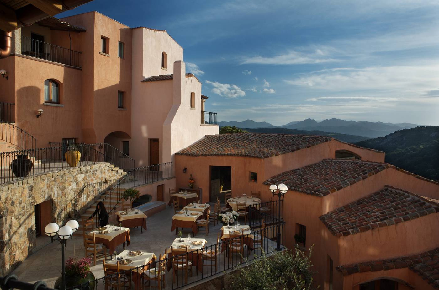 Arathena-Italy-SAN PANTALEO-General view-1