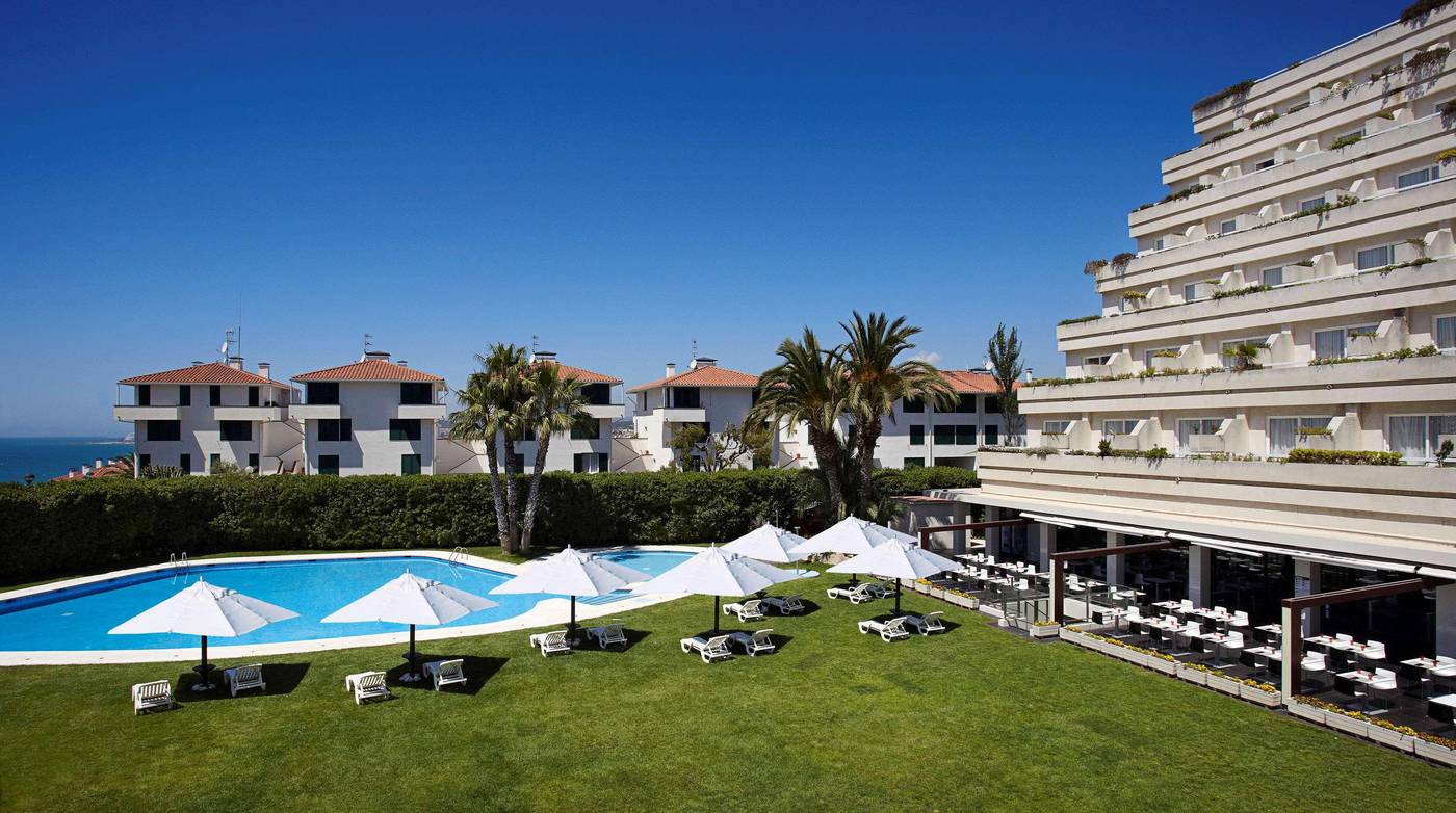 Melia-Sitges-Pool-11