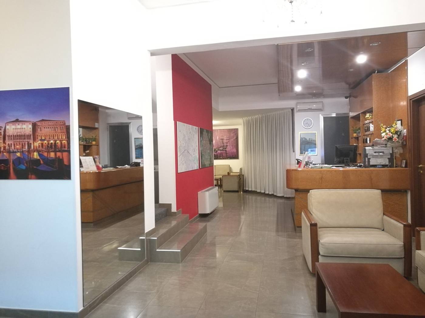 Hotel Aurora-Italy-Venezia-Lobby-2