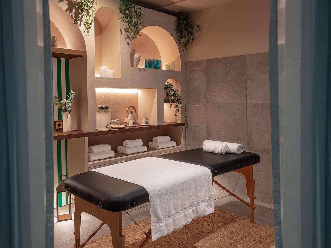 Bob-Hotel-By-Elegancia-Sports-and-Entertainment-49