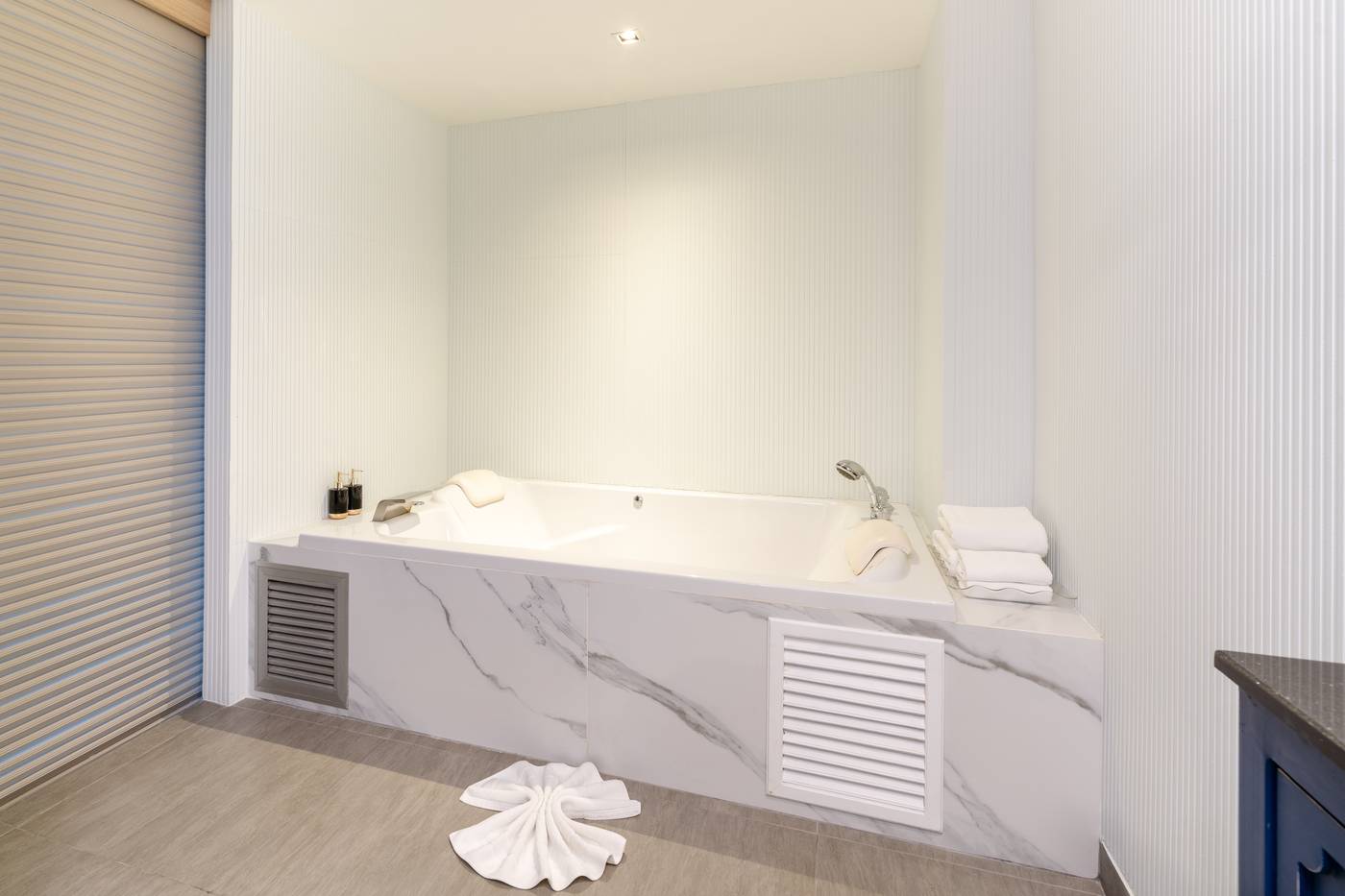 Bhukitta-Boutique-Hotel-Room-44