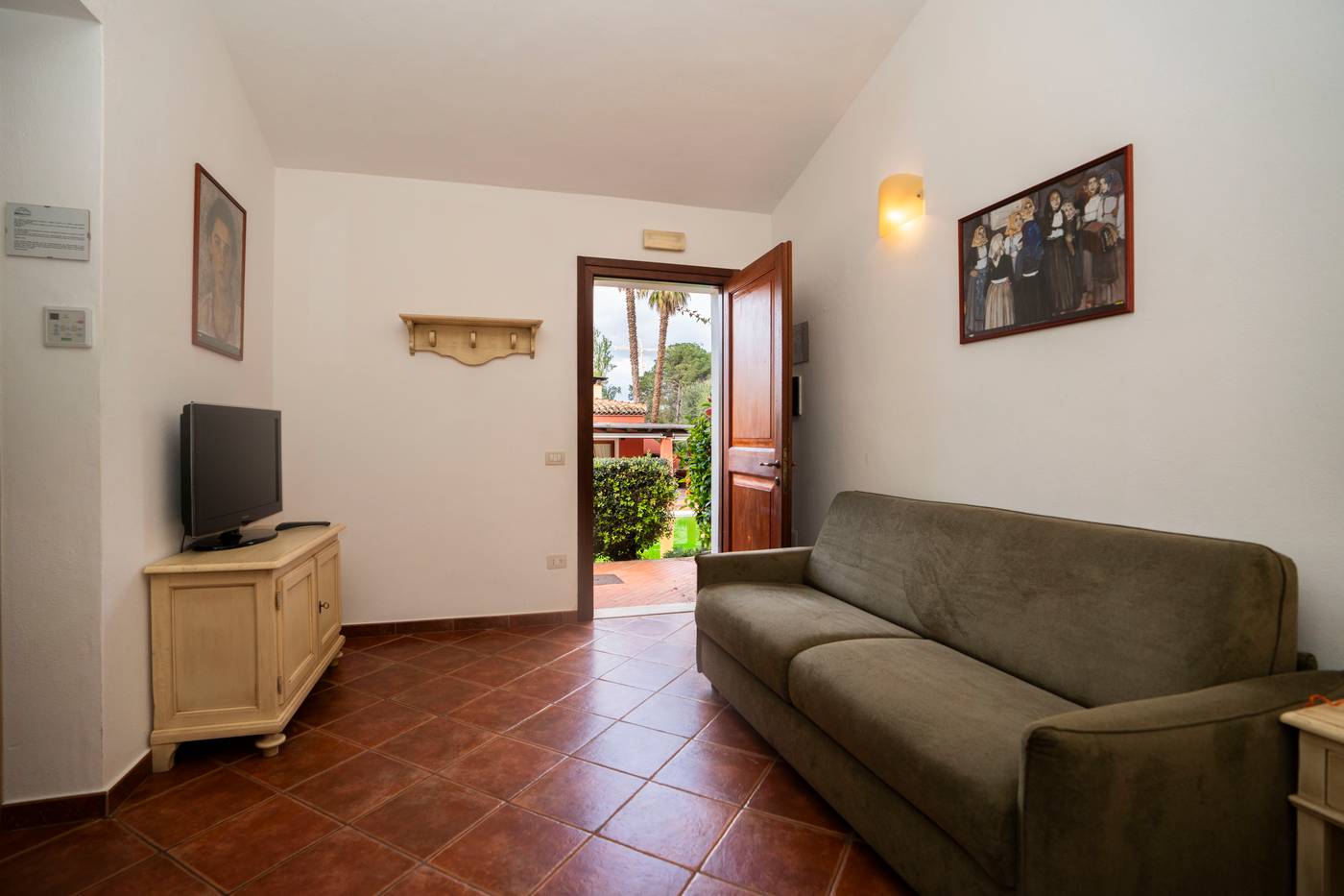 Borgo-Degli-Ulivi-Residence-Room-16