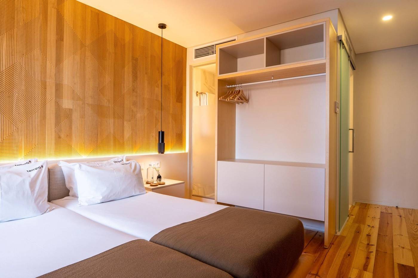 Tempo-FLH-Hotels-Room-18