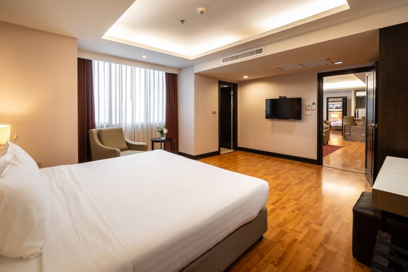 Rembrandt-Hotel-Bangkok-Room-23