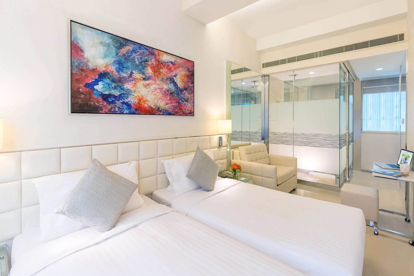 iclub-Wan-Chai-Hotel-Room-3