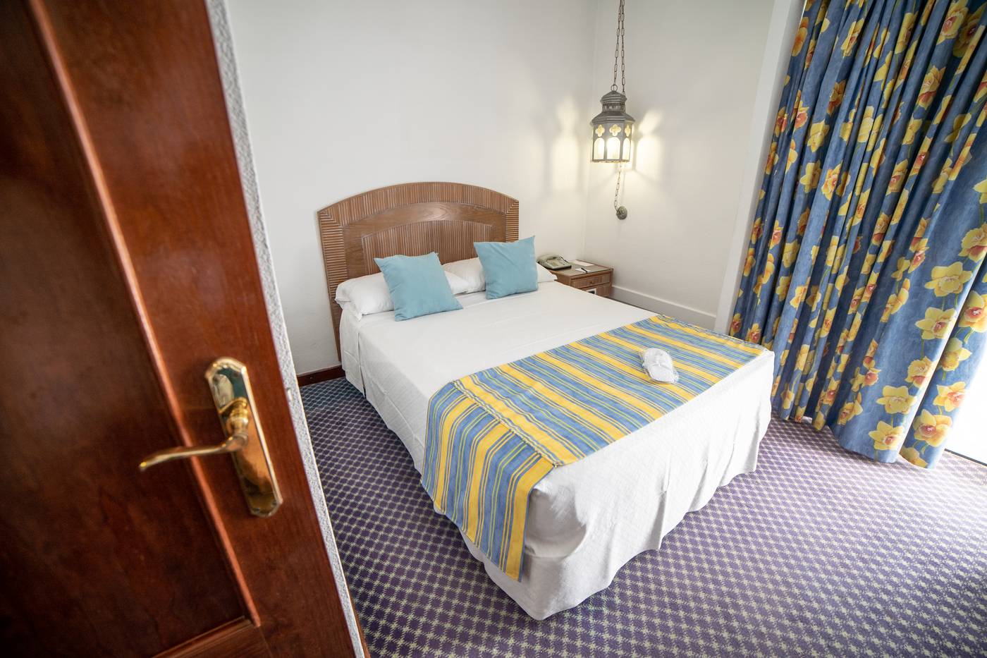 Smy-Puerto-de-la-Cruz-Room-26