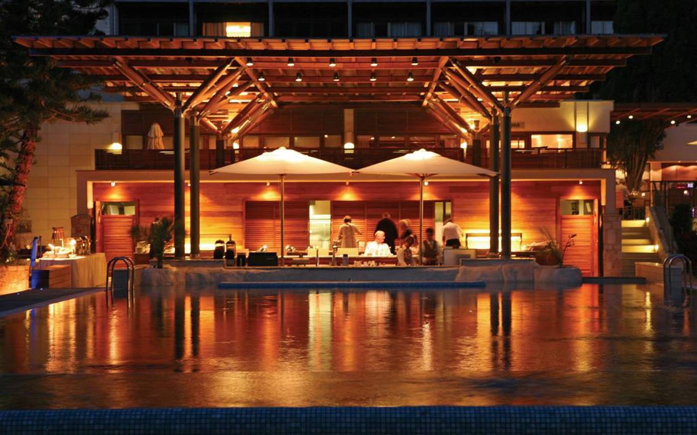 Columbia Beach Hotel