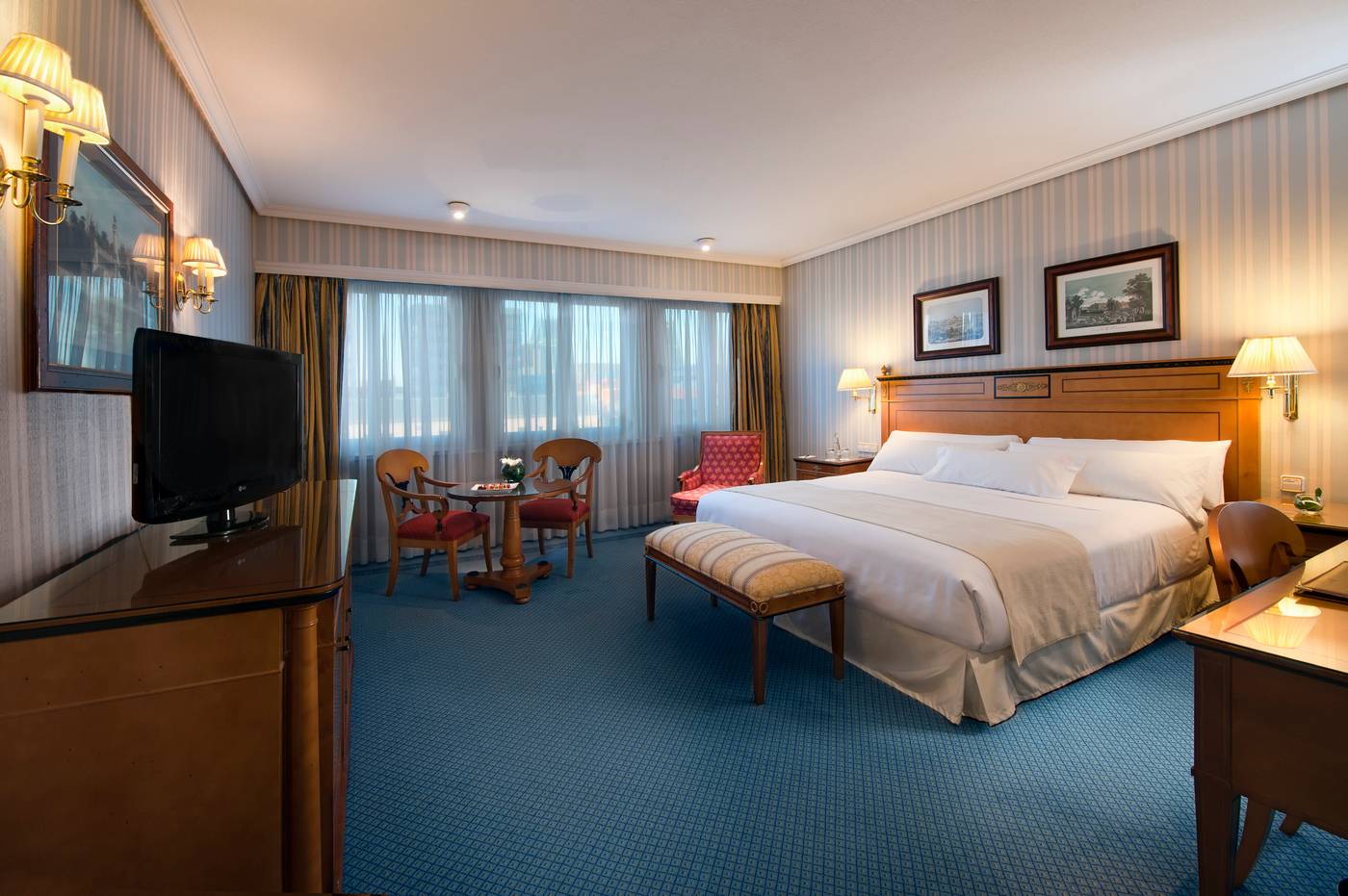 Melia-Castilla-Room-31