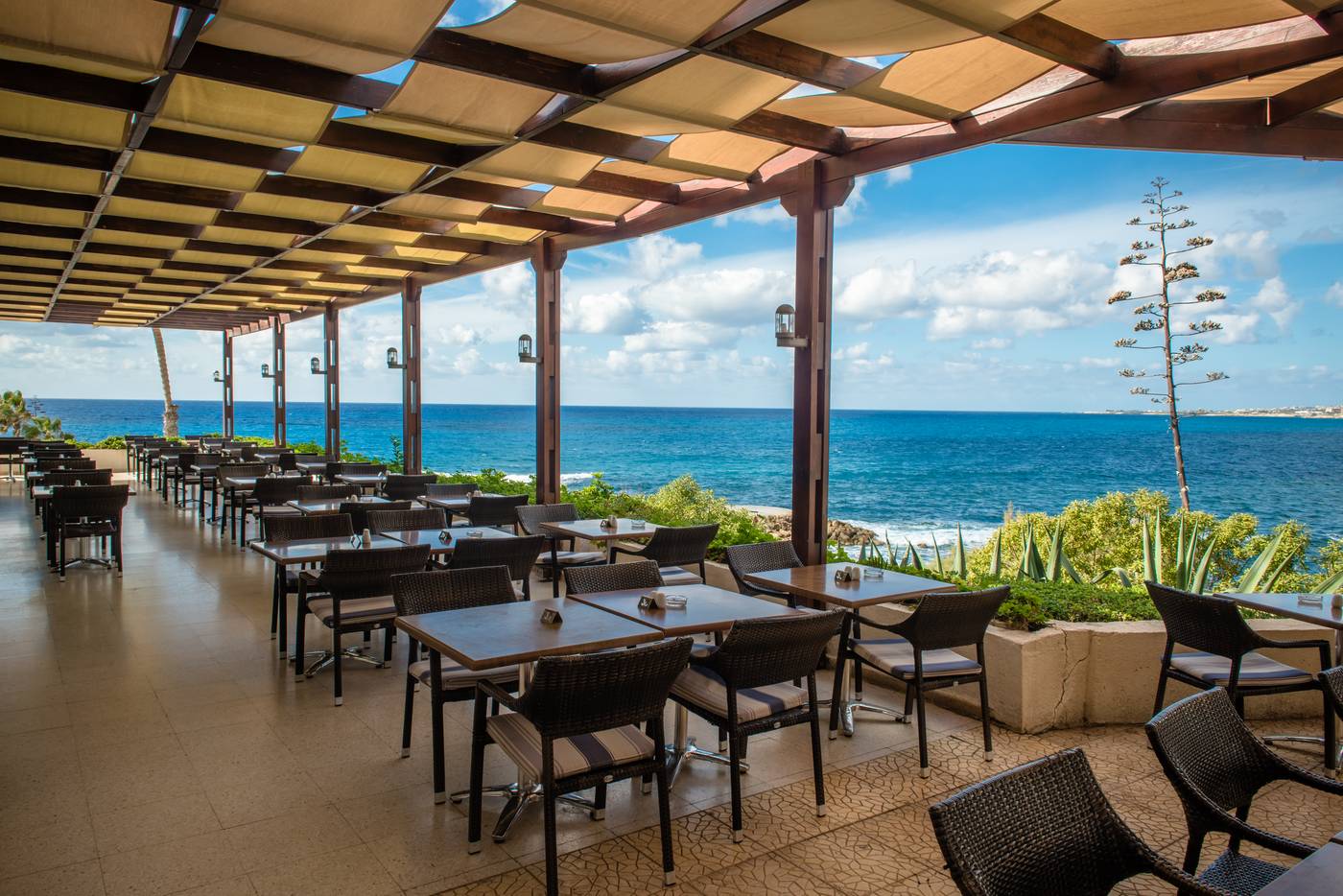 Cynthiana-Beach-Hotel-General-view-42