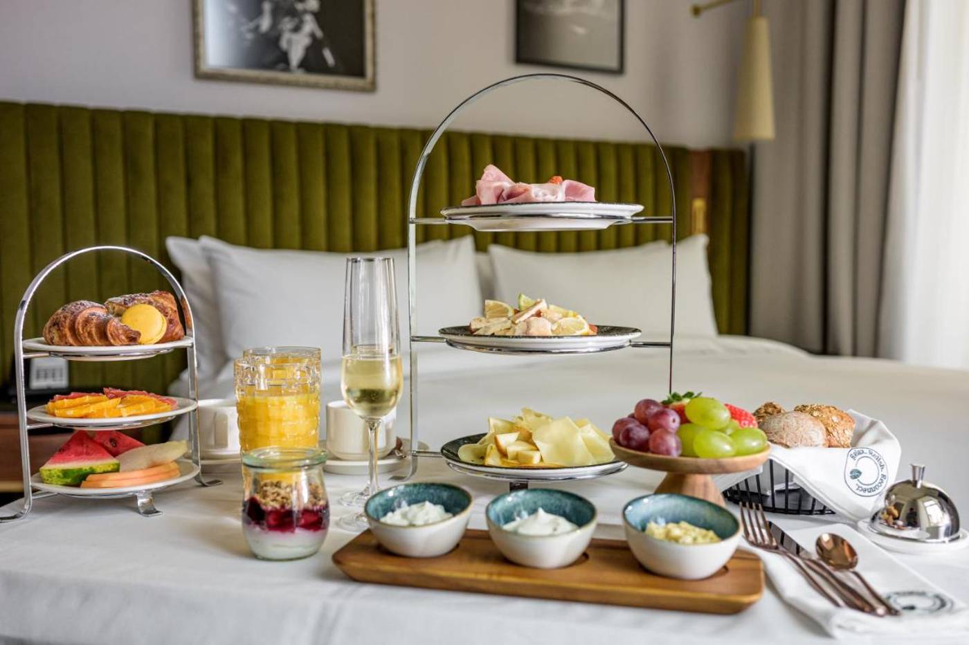 Hotel-Saski-Krakow--Curio-collection-by-Hilton-Room-56