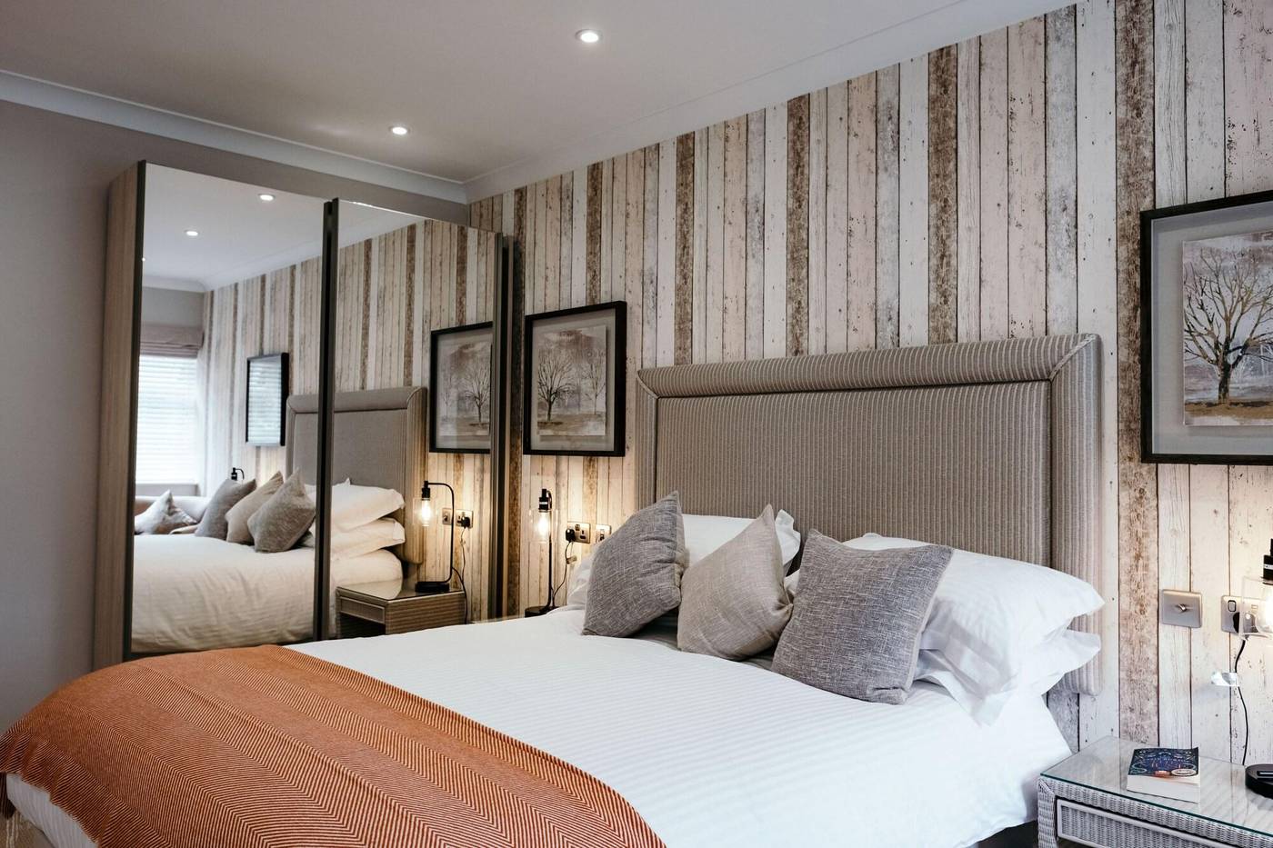 Le-Pommier-Hotel---Restaurant-Room-14