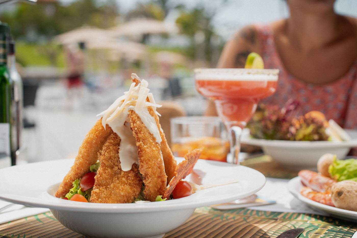 Tropical-Park-Hotel-Bar-21