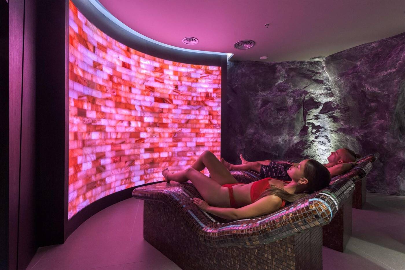 Olympic-Palace-Resort-Hotel---Convention-Center-Sports-and-Entertainment-86