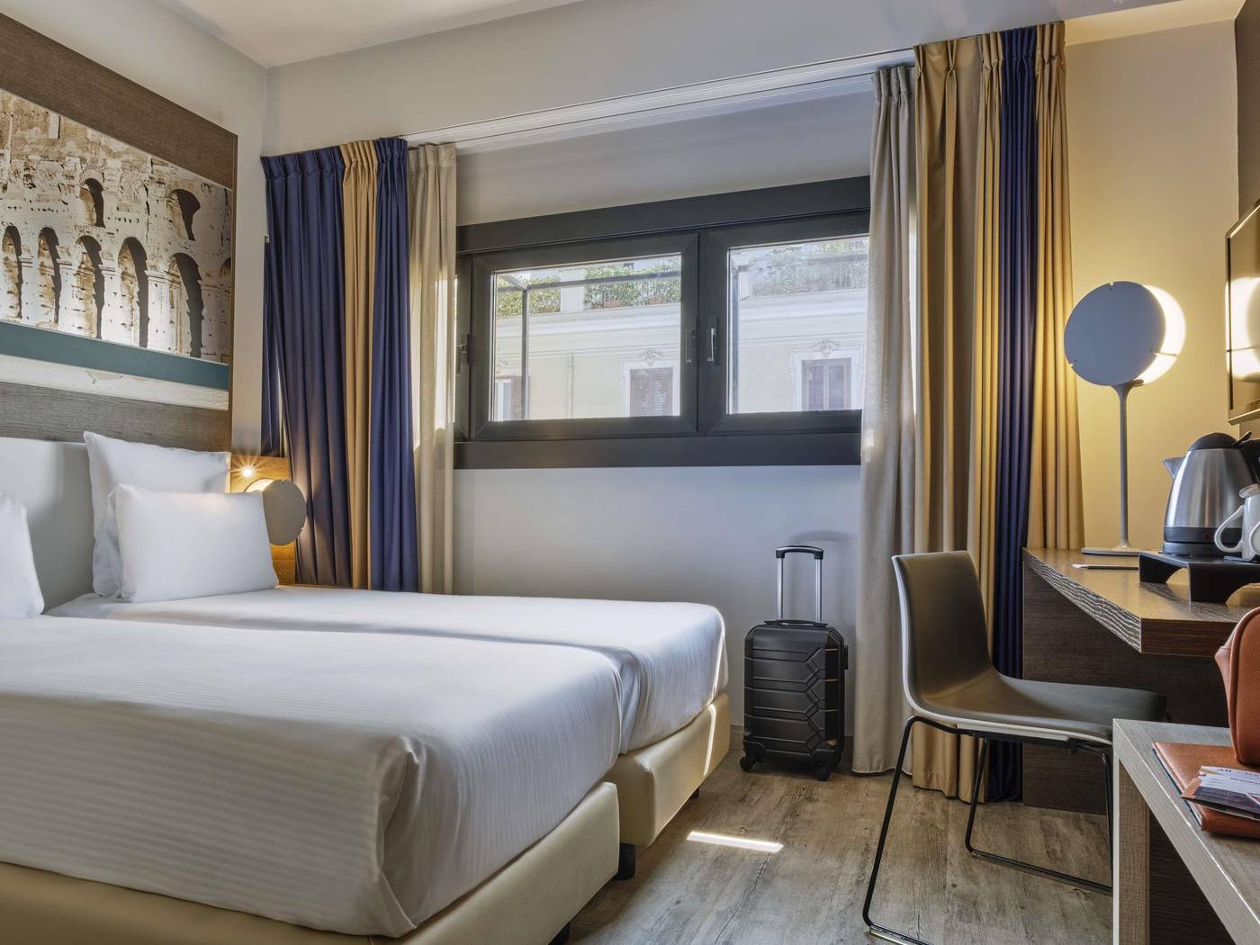 Mercure-Roma-Centro-Colosseo-Room-7