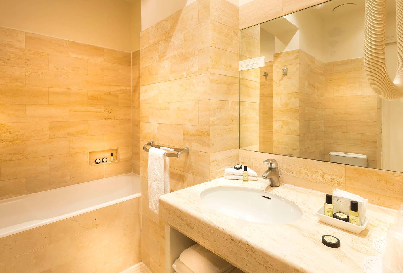 Elysees-Union-Room-57