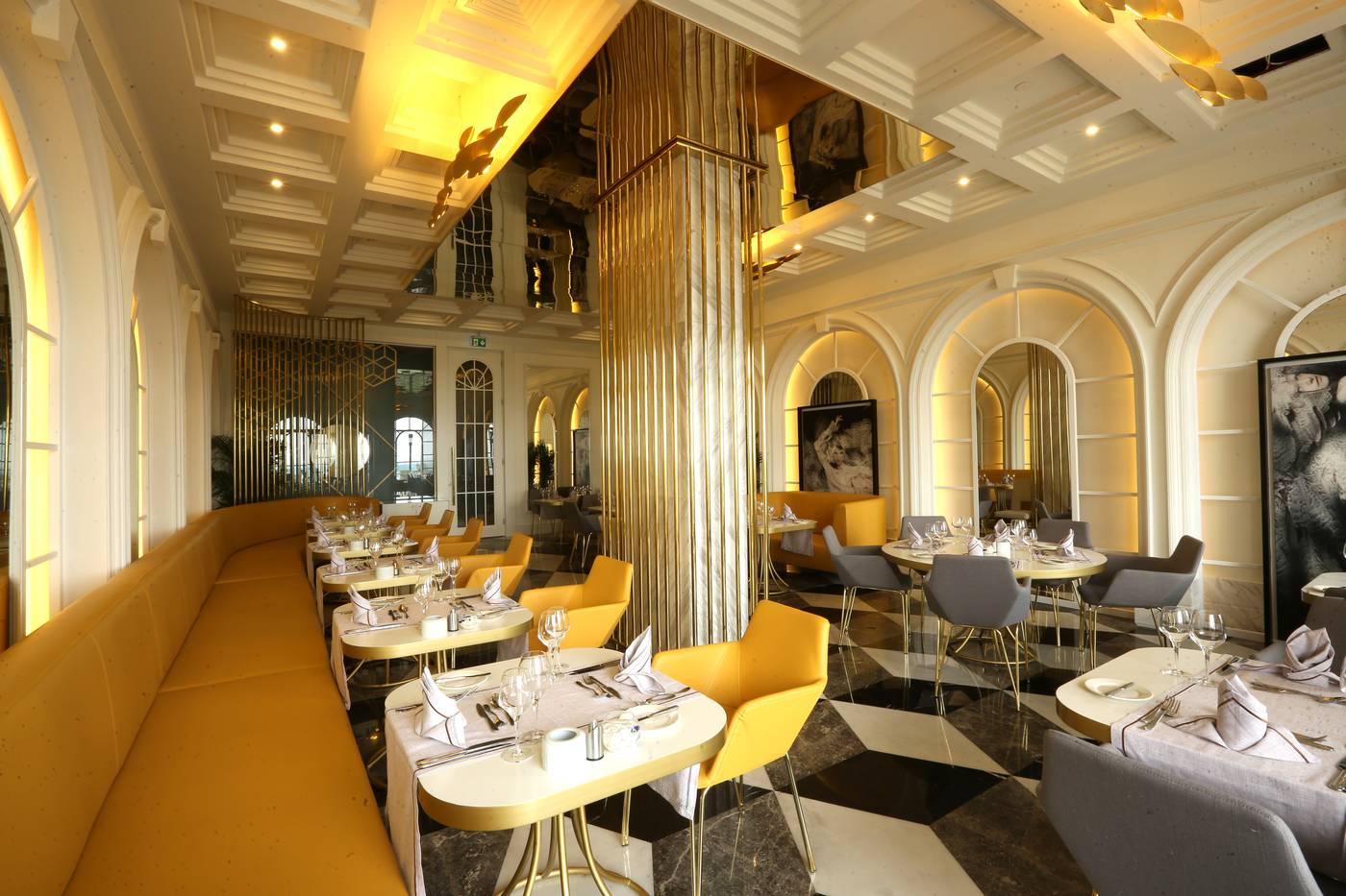 Side-Star-Elegance-Restaurant-41
