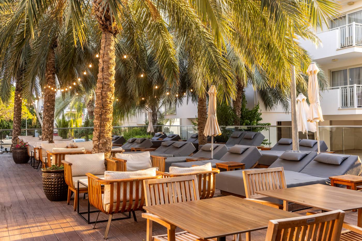 King-Jason-Paphos---Designed-for-Adults-Only-Terrace-14
