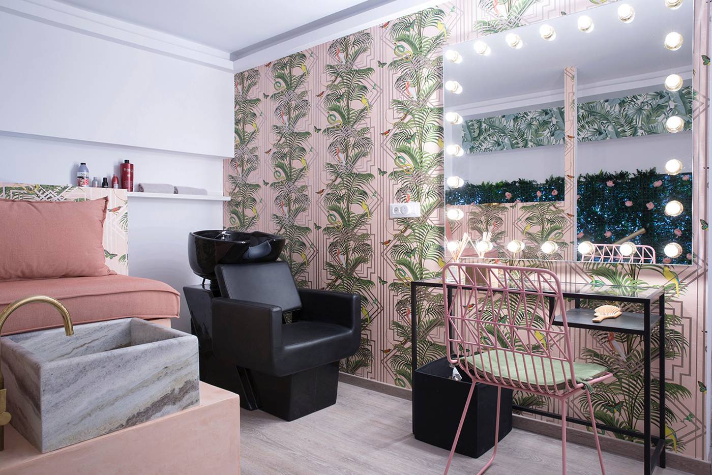 The-Alley-Hotel-Sports-and-Entertainment-43