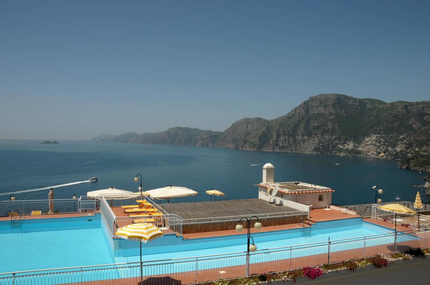 Tramonto-D-oro-Pool-6