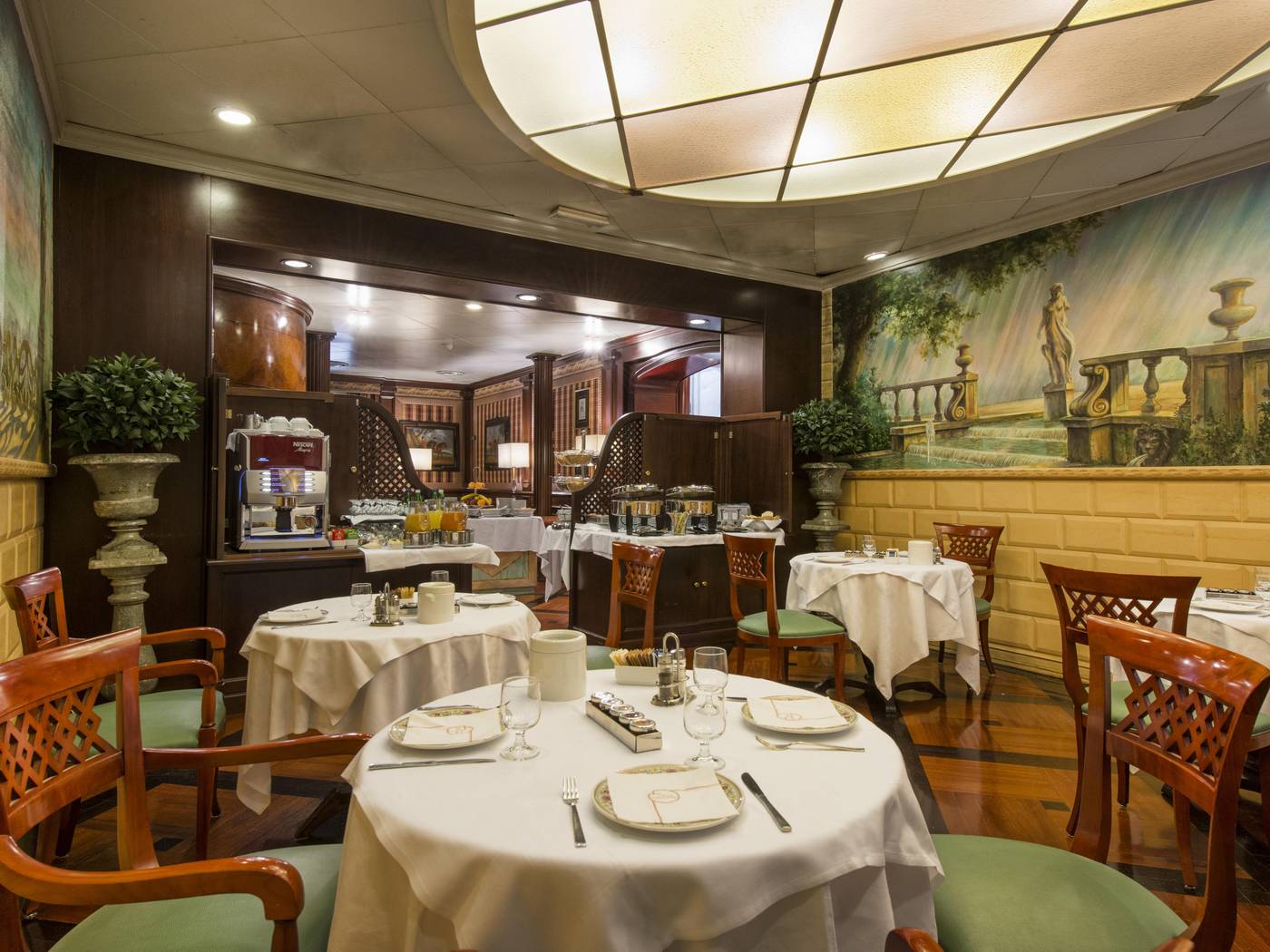 The-Britannia-Hotel-Bar-34