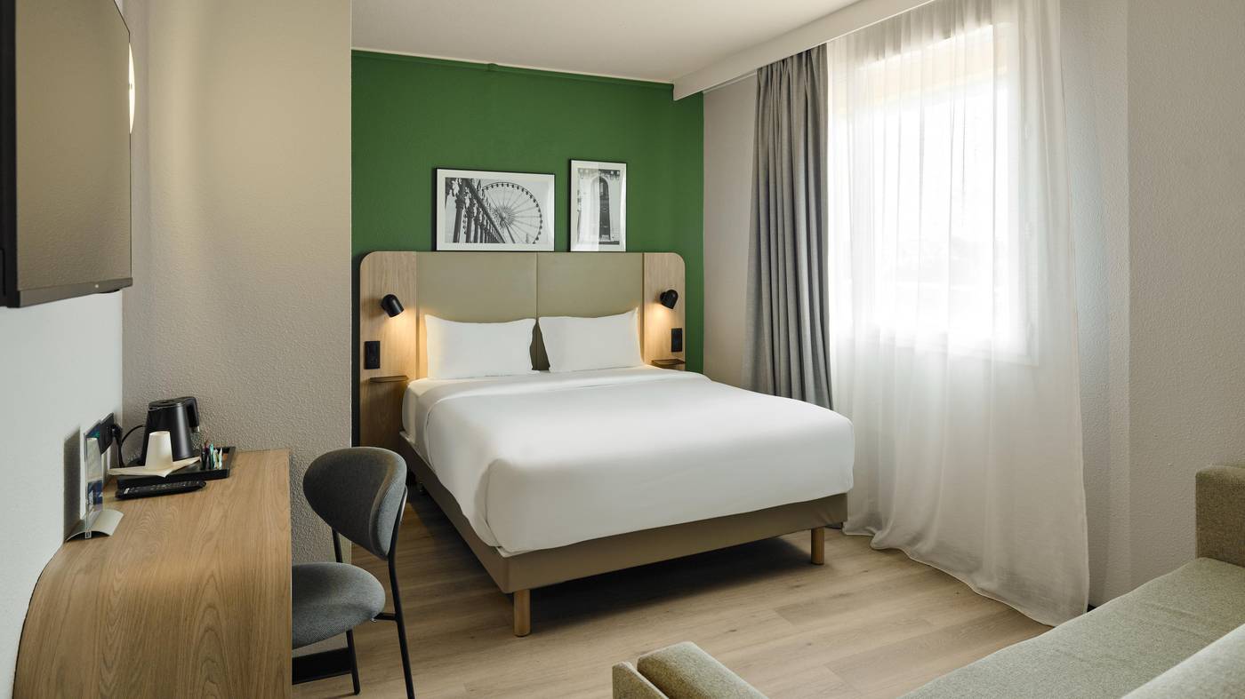 CAMPANILE-MARNE-LA-VALLEE--------Bussy-Saint-Georges-Room-4