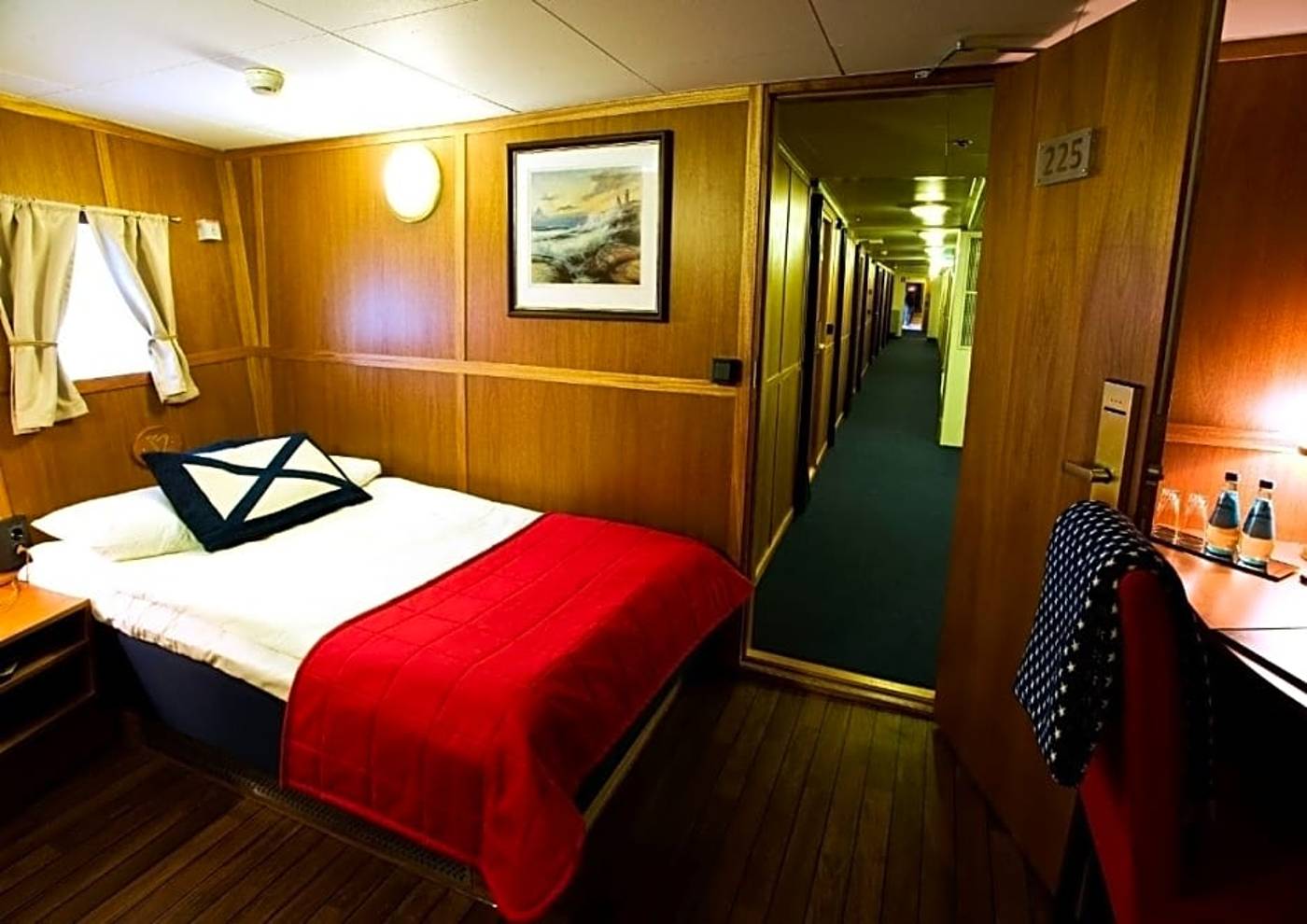 Barken Viking-Sweden-GOTHENBURG-General view-2