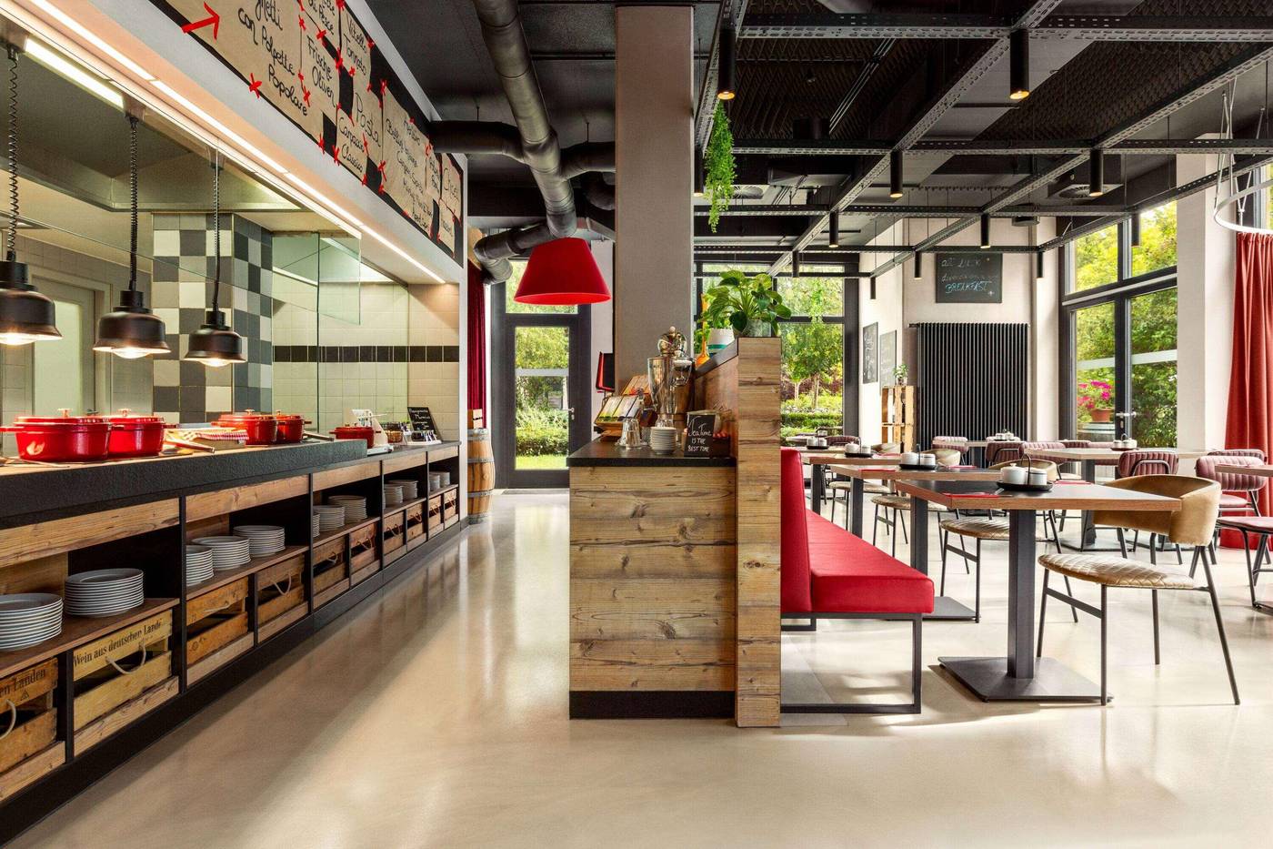 Vienna-House-Easy-by-Wyndham-Munich-Restaurant-42