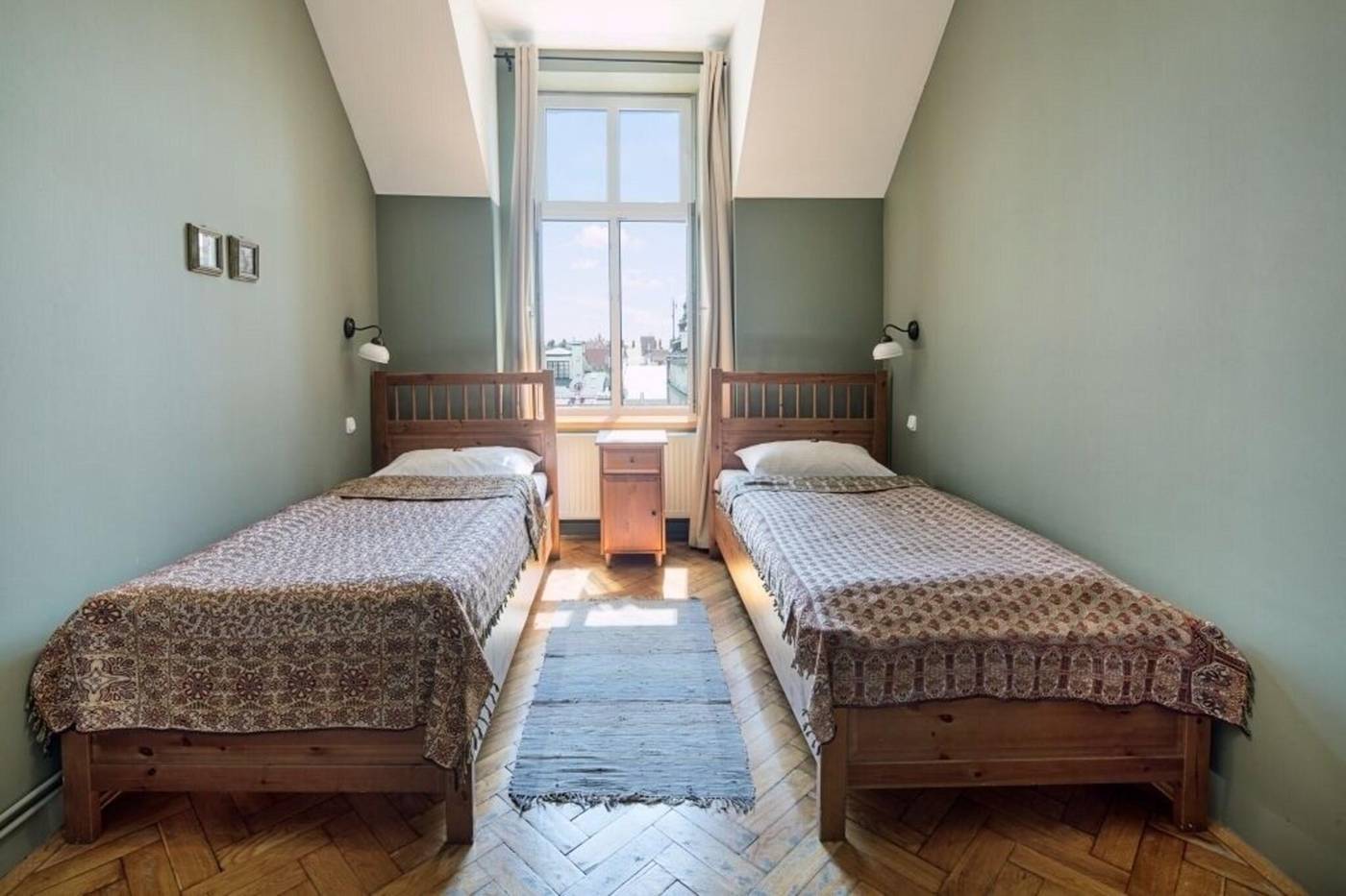 Antique-Apartments-Plac-Szczepanski-Room-53