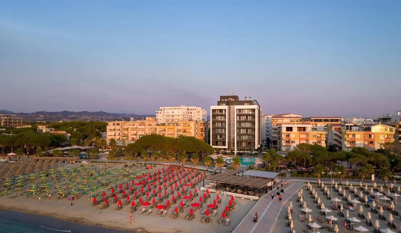 Supreme Hotel & Spa 17.12.25