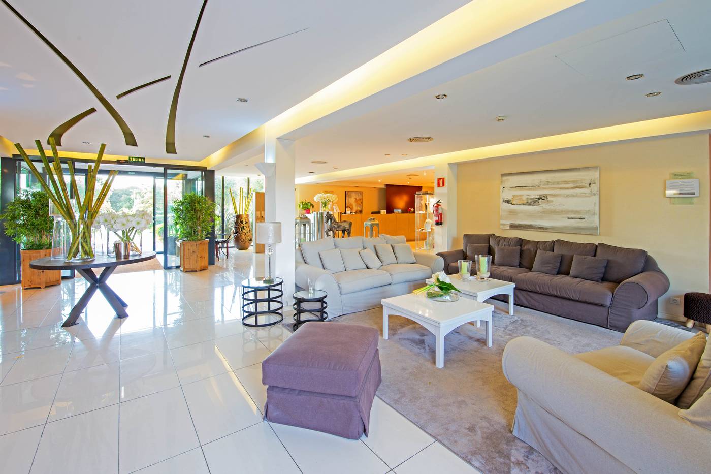 Eden-Park-Lobby-52