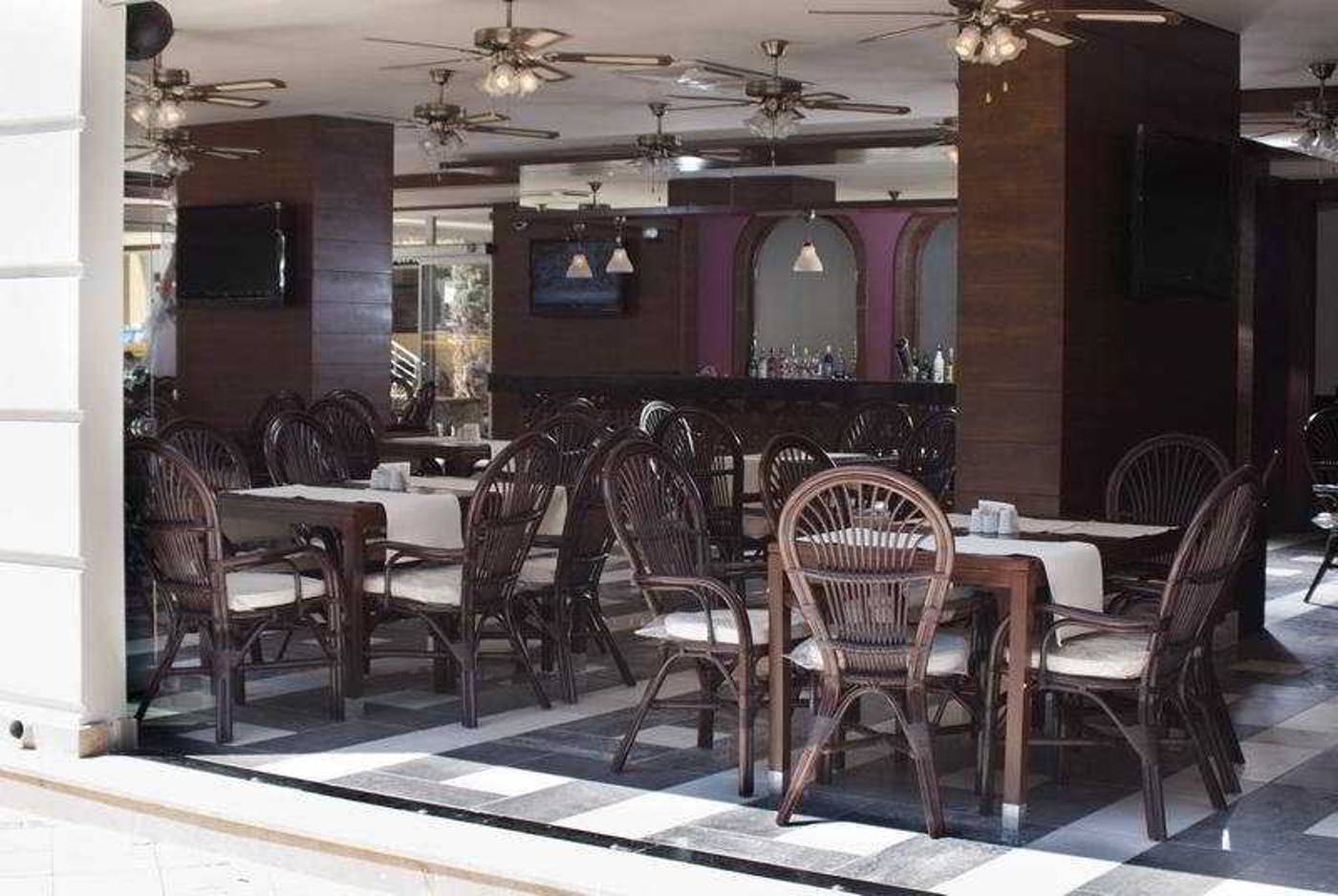 Xperia-Grand-Bali-Bar-17