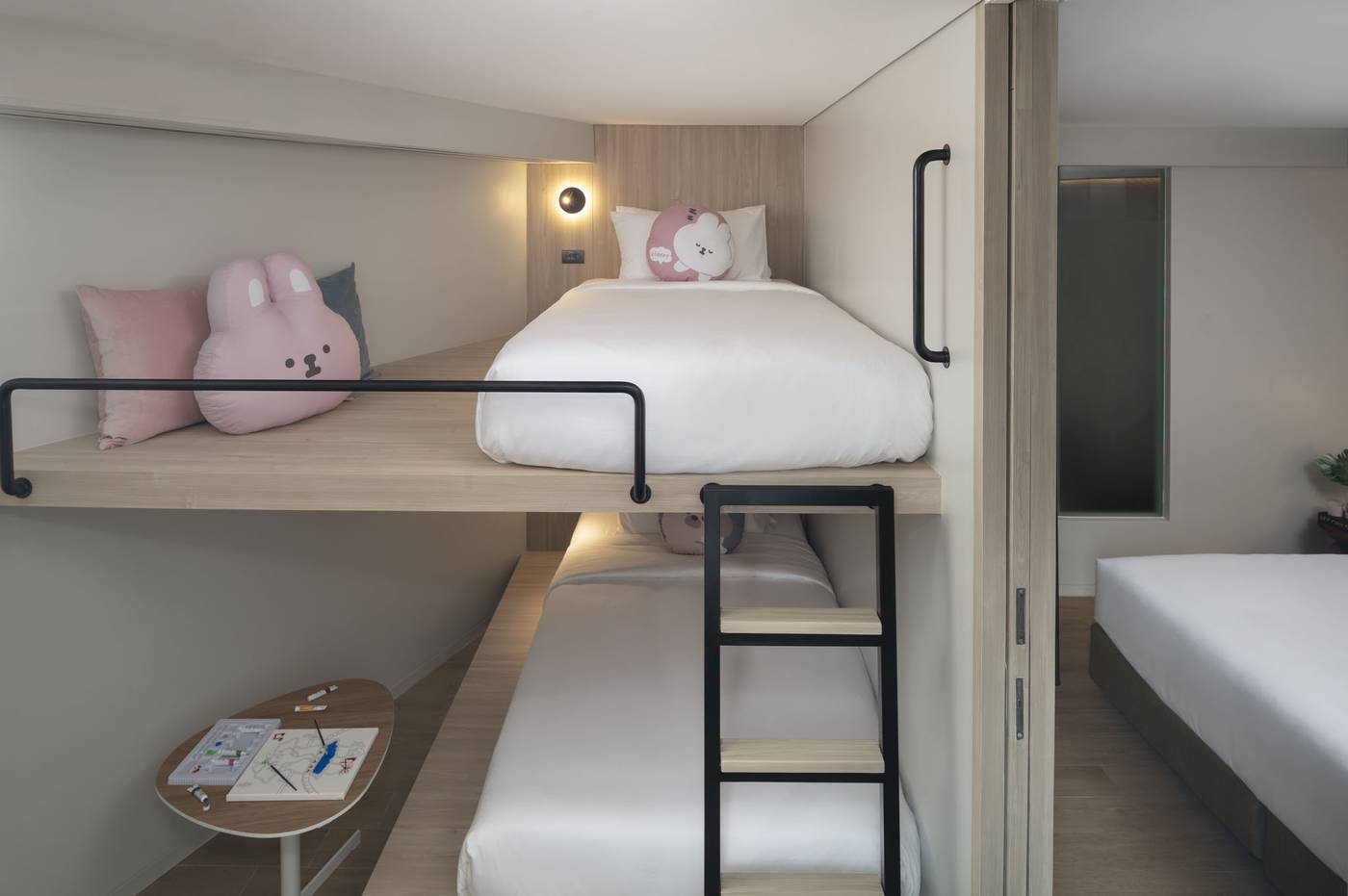 JonoX-Phuket-Karon-Room-10