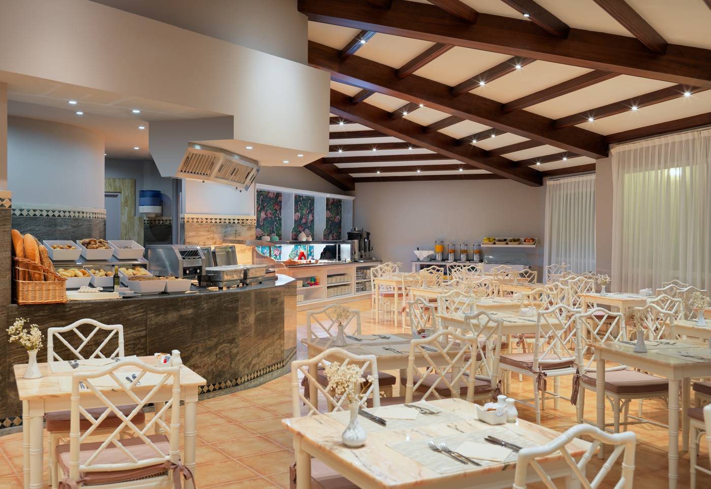 Plus-Fariones-Apartamentos-Restaurant-52