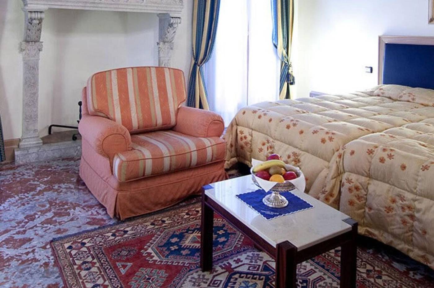 Foscari-Palace-Room-20