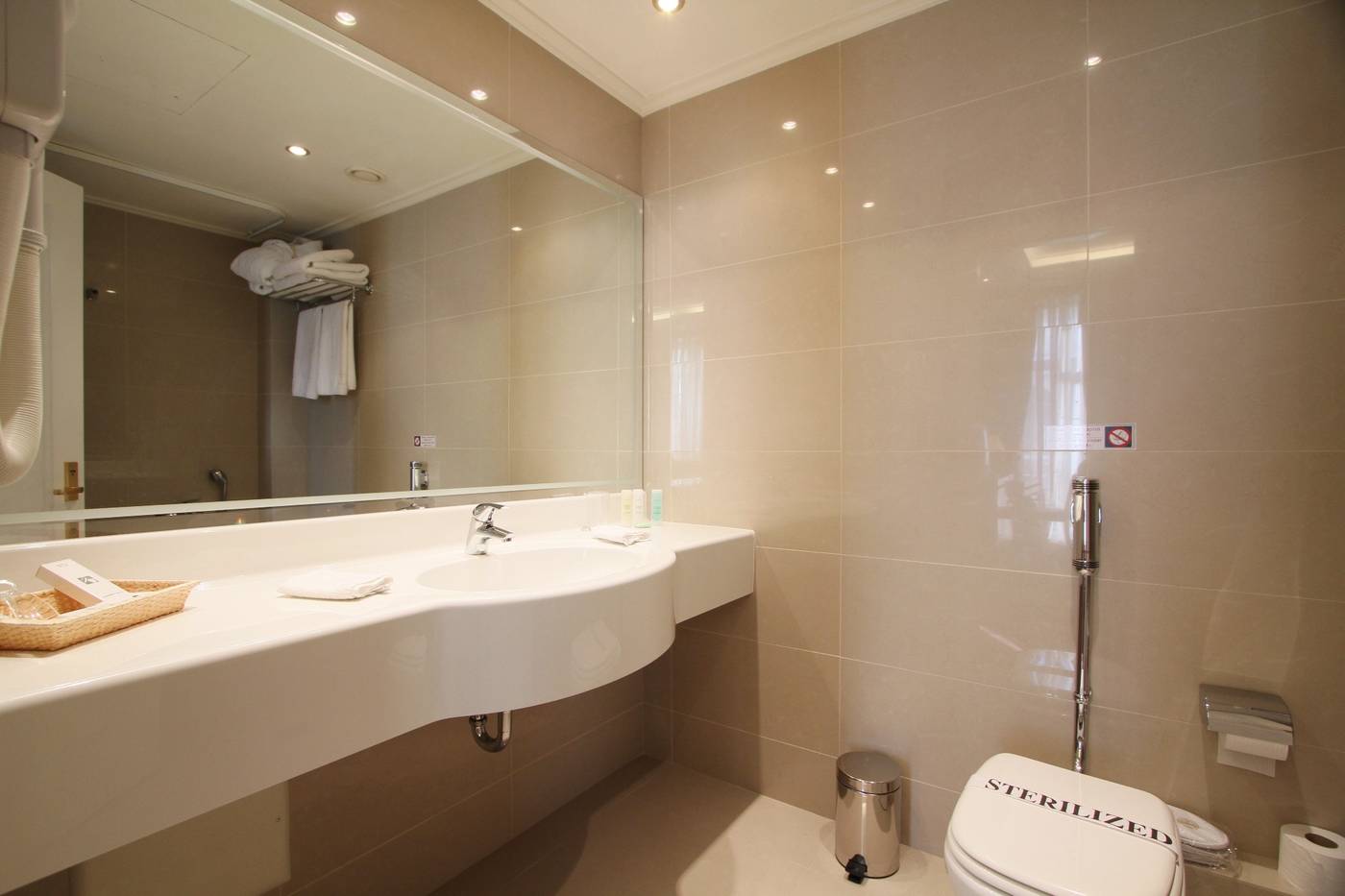 Piraeus-Theoxenia-Room-29