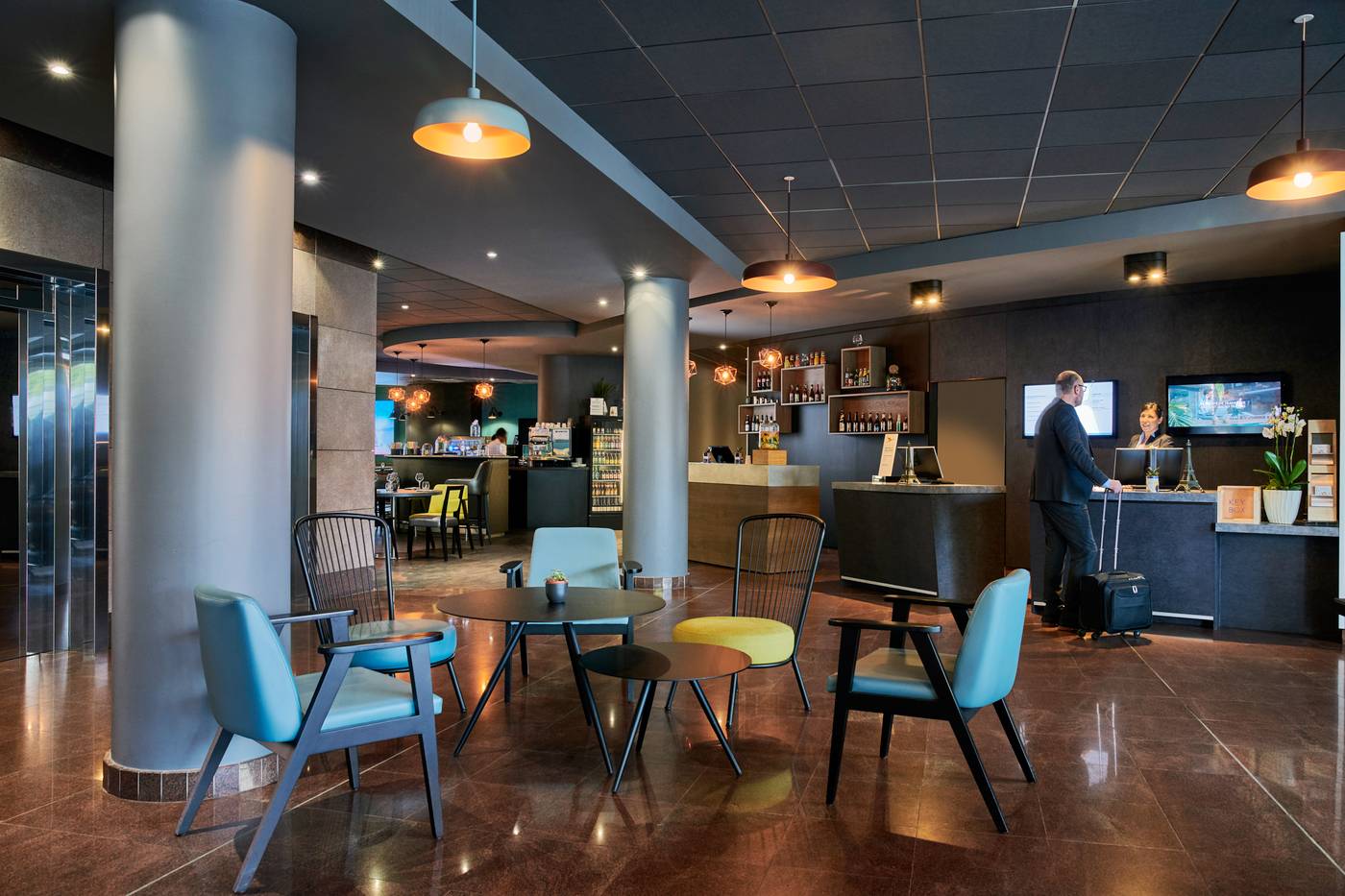 Novotel-Paris-Porte-D-italie-Lobby-15