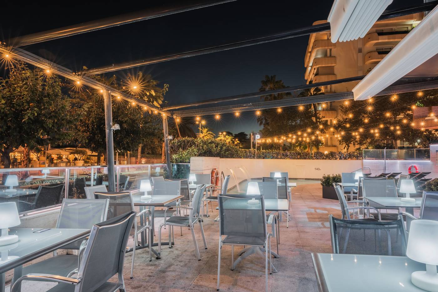 Calipolis-Hotel-Bar-14