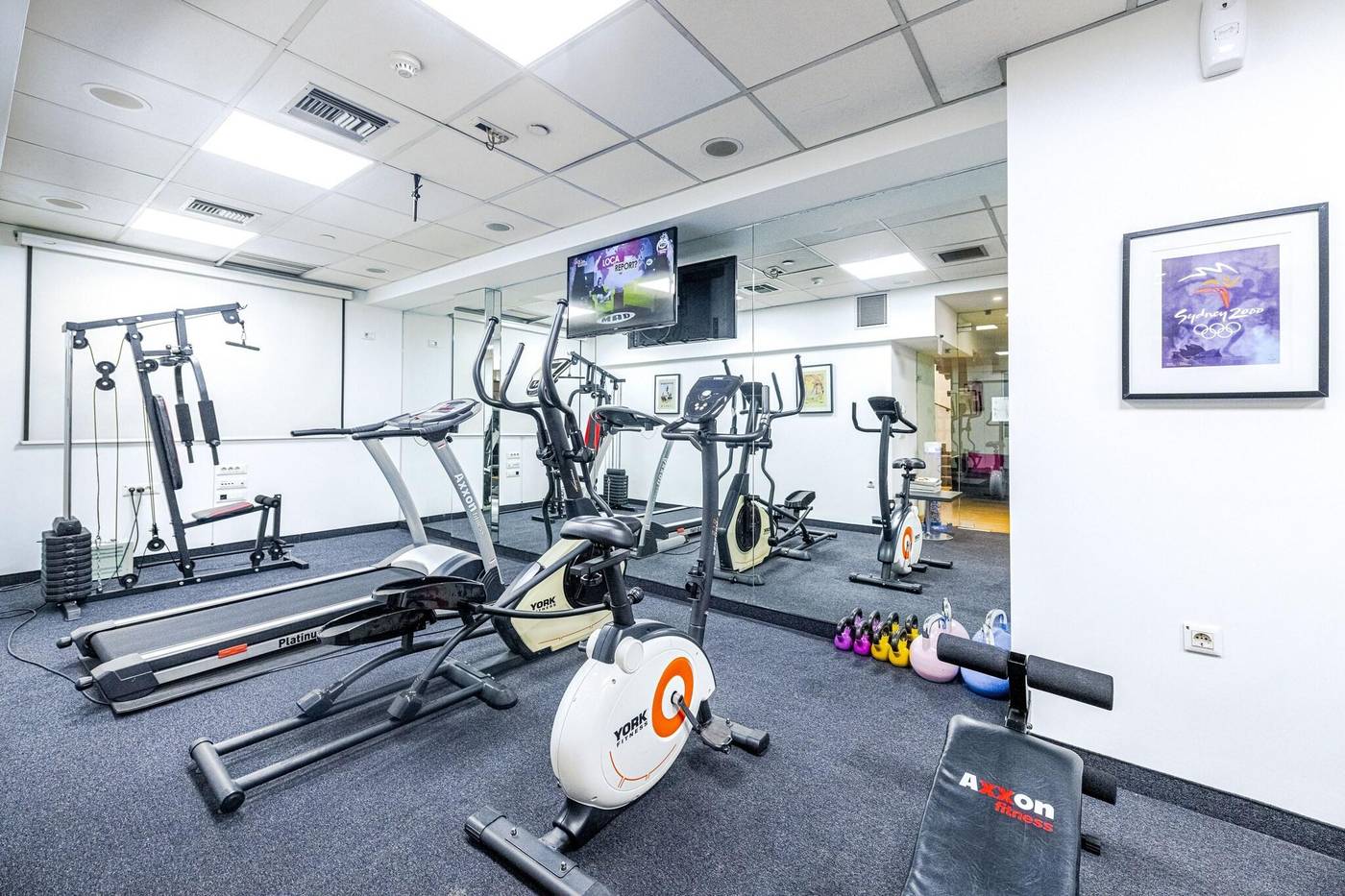 Polis-Grand-Hotel-Sports-and-Entertainment-67