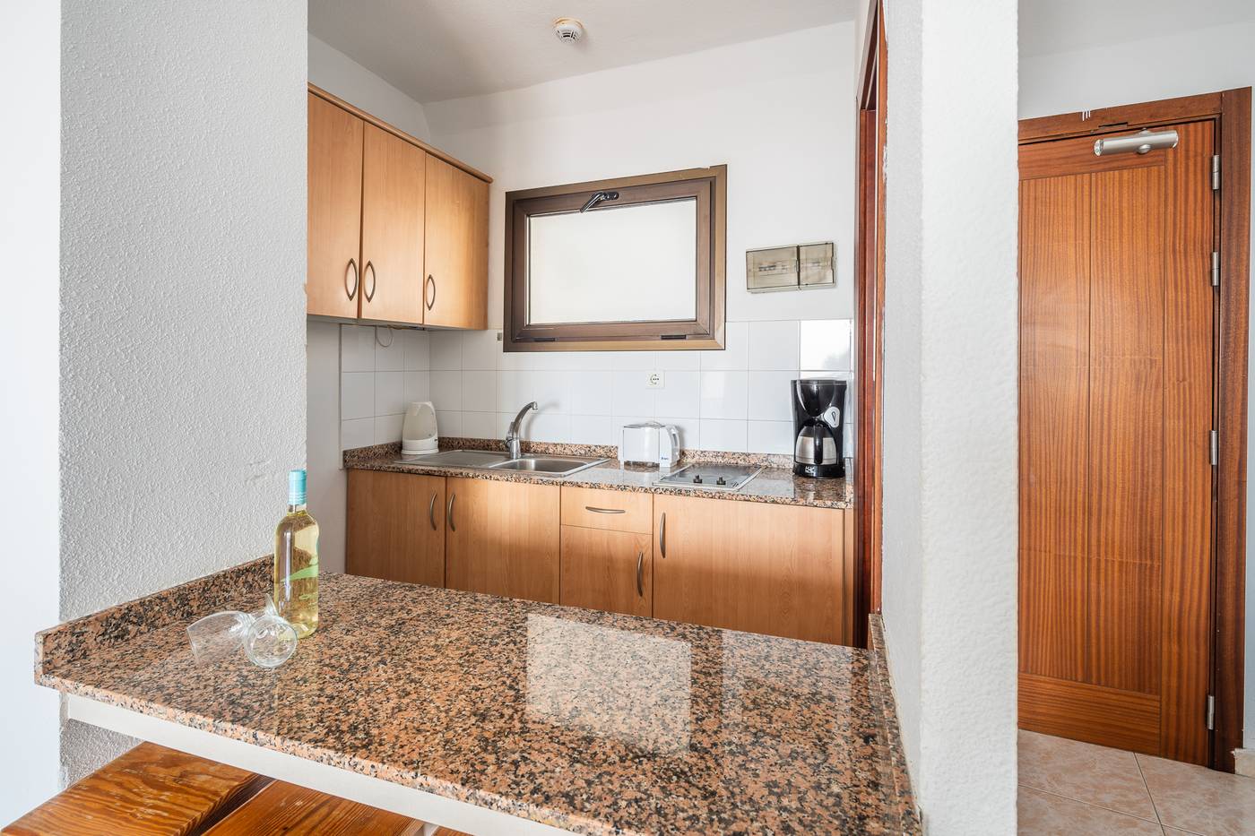 Guinea-Apartments-Room-16