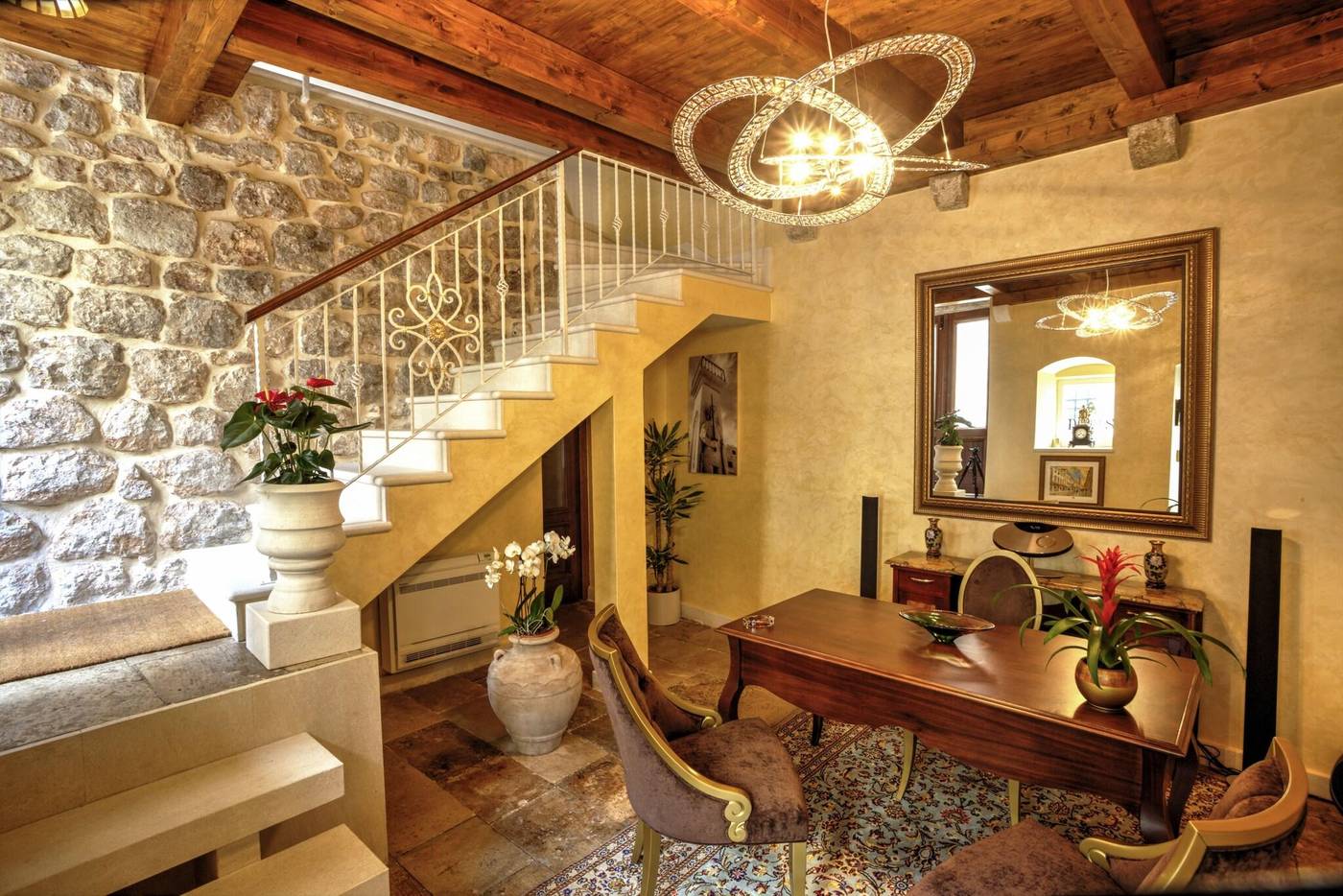 Dominus-Little-Palace-General-view-24